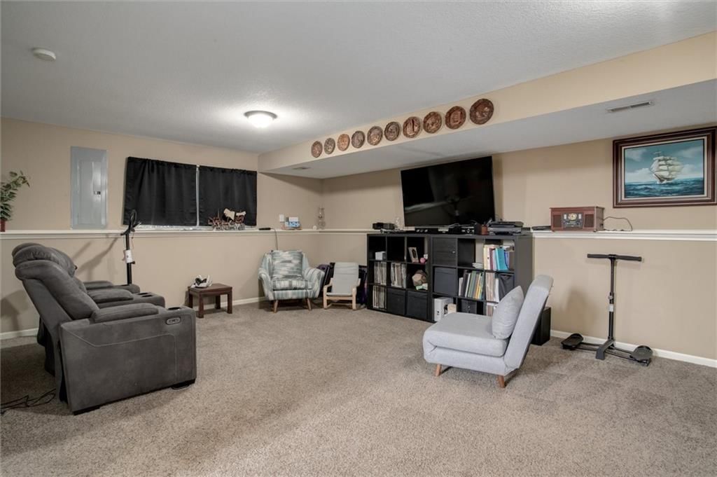 16963 Auburn Court — photo 26