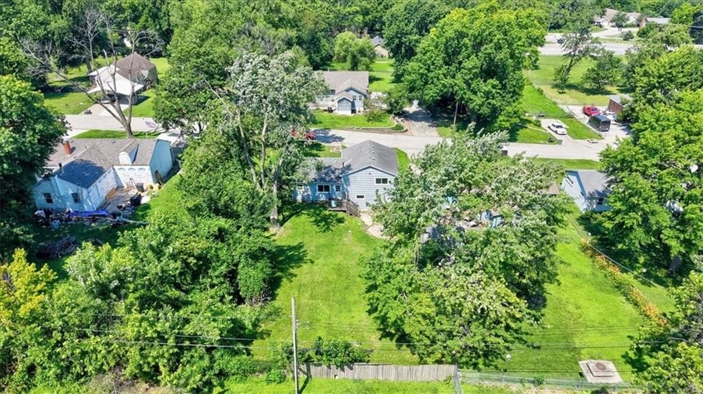 3035 ENGLEWOOD Terrace — photo 3