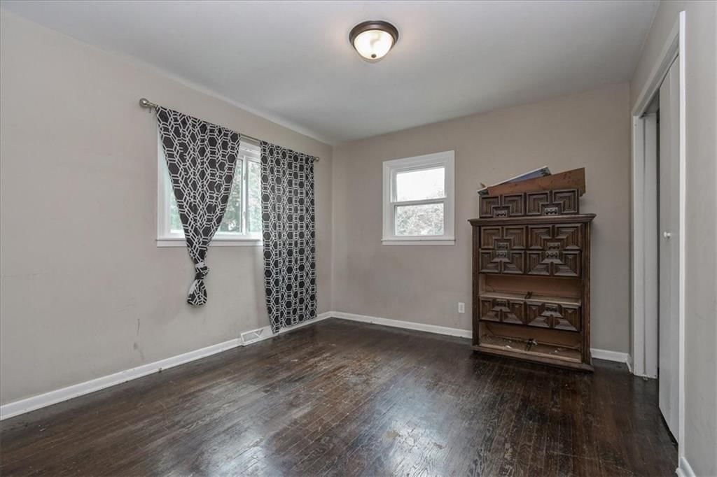 3035 ENGLEWOOD Terrace — photo 9