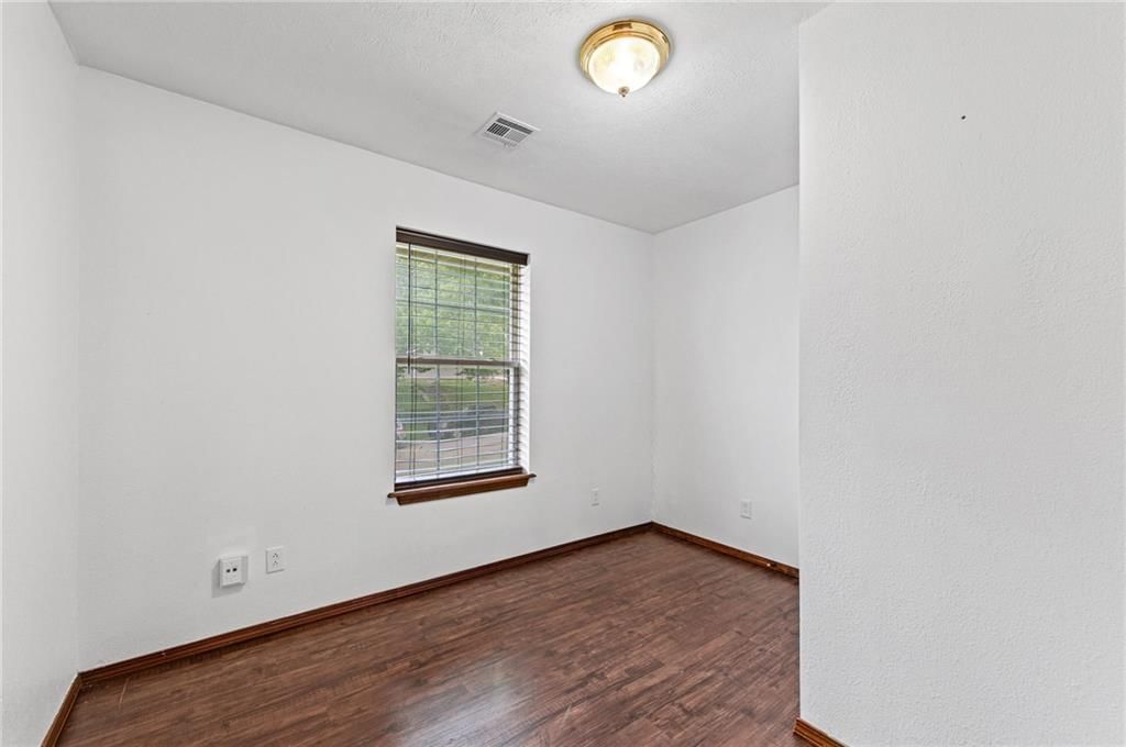 800 N 9th Street — photo 14