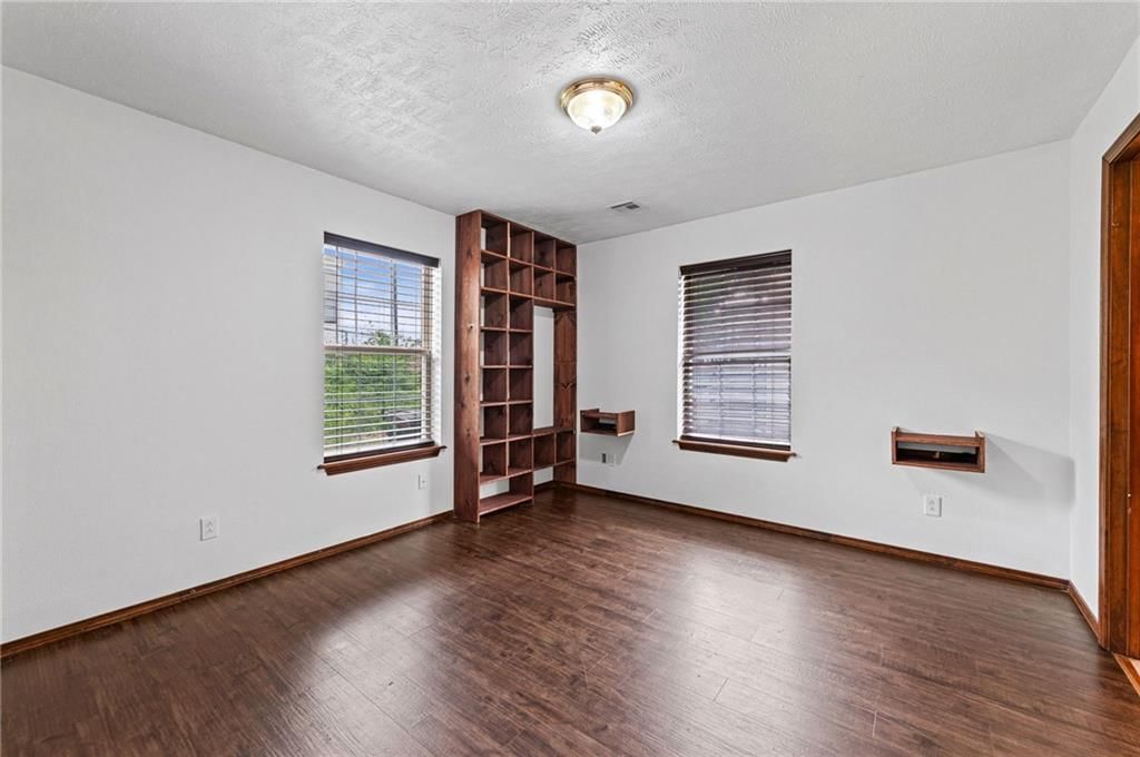 800 N 9th Street — photo 16