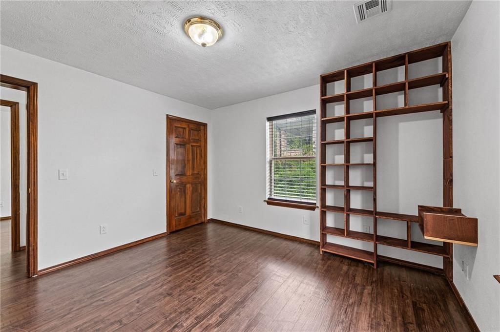800 N 9th Street — photo 18