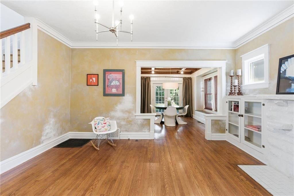 4215 Kenwood Avenue — photo 9