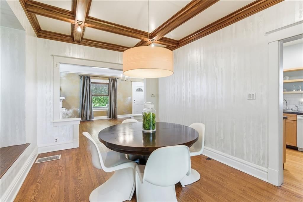 4215 Kenwood Avenue — photo 12