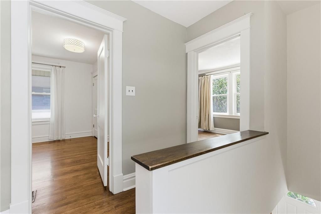 4215 Kenwood Avenue — photo 19