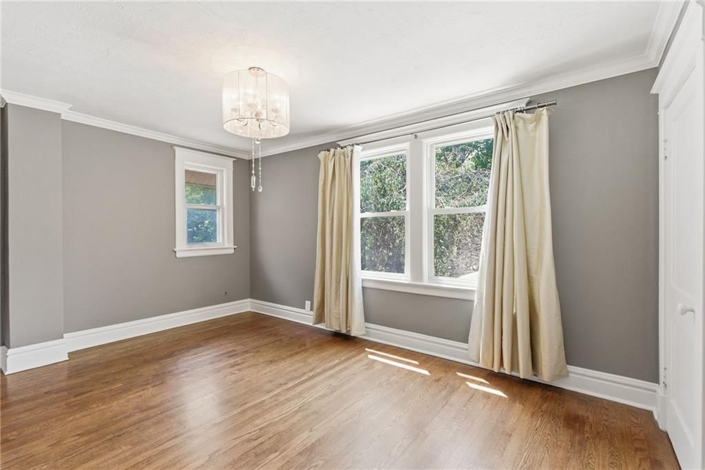 4215 Kenwood Avenue — photo 21