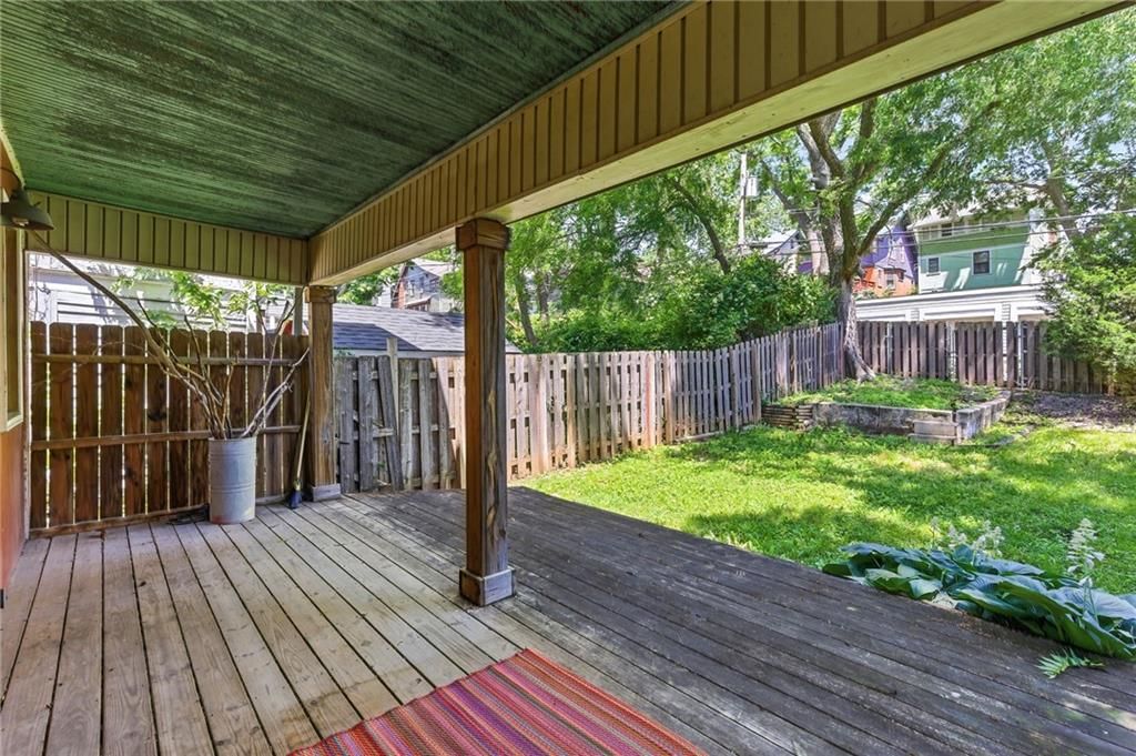 4215 Kenwood Avenue — photo 31