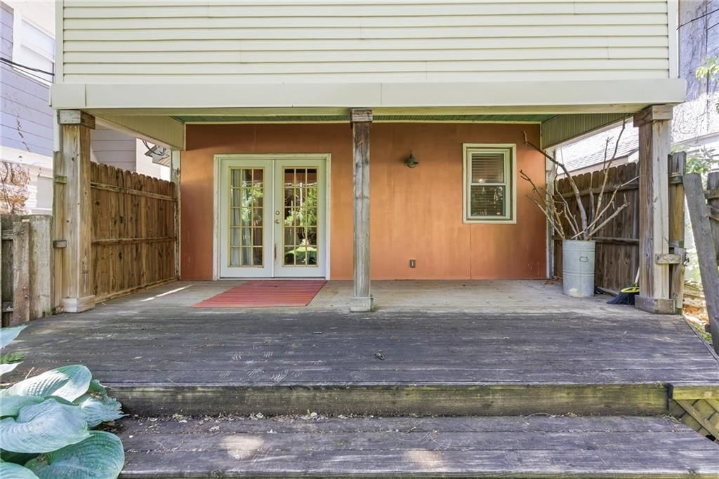 4215 Kenwood Avenue — photo 32