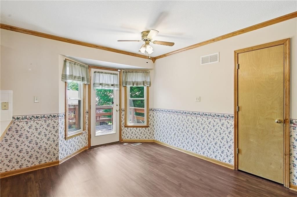 1803 SUNSET Drive — photo 12