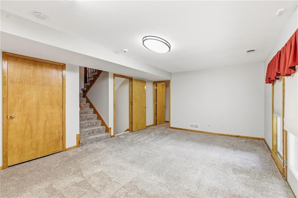 1803 SUNSET Drive — photo 27