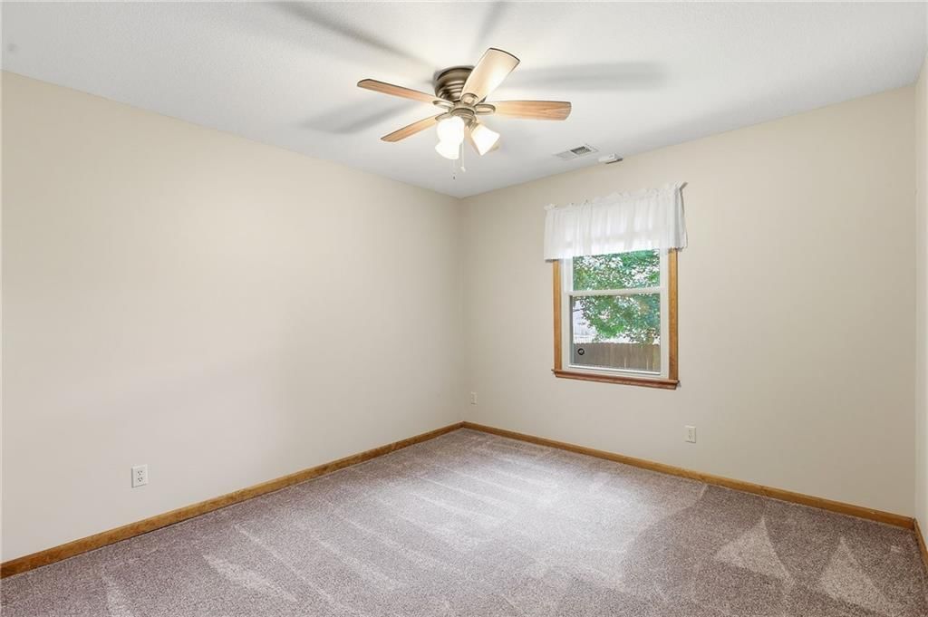 1803 SUNSET Drive — photo 32