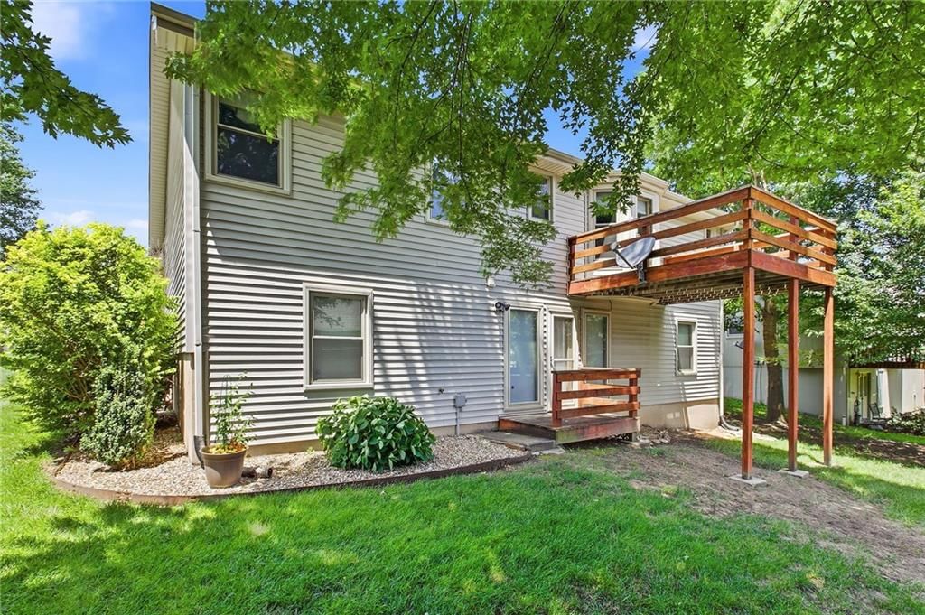 1803 SUNSET Drive — photo 39