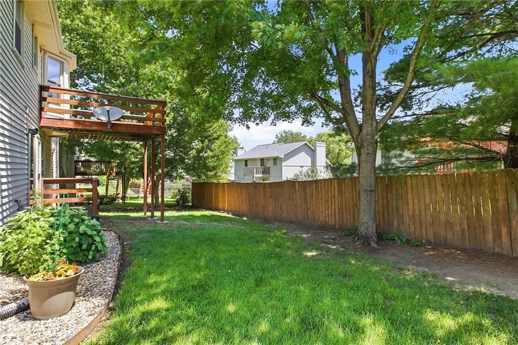 1803 SUNSET Drive — photo 40
