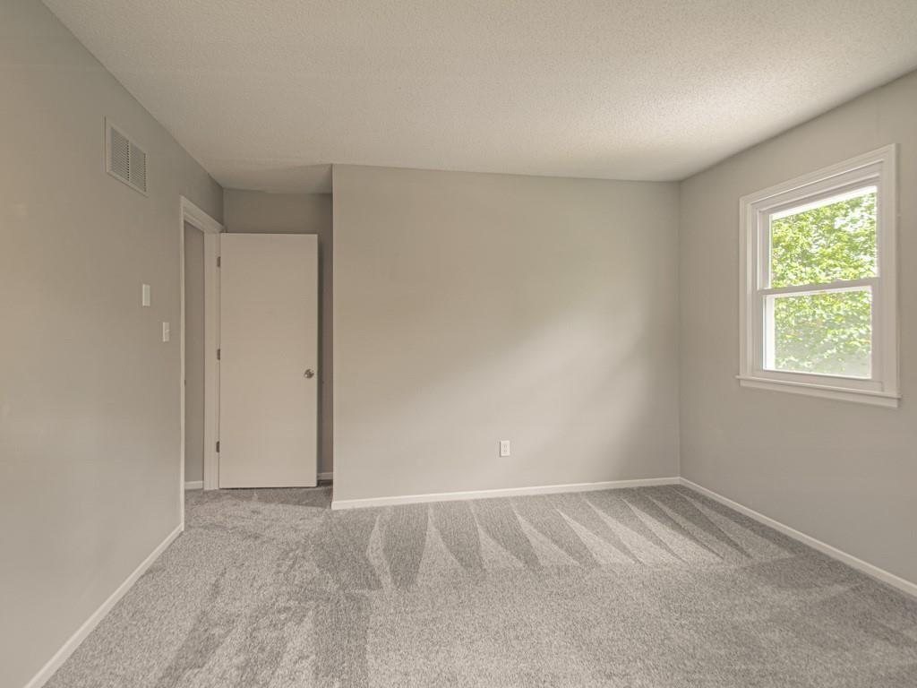 7504 E 197th Street — photo 17
