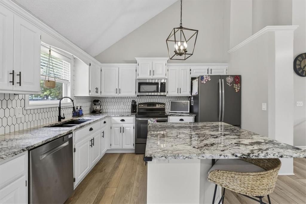 21310 W 120th Terrace — photo 14
