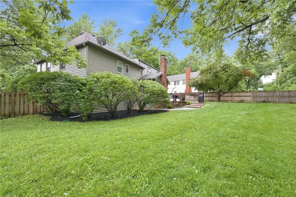 6300 W 101st Terrace — photo 36