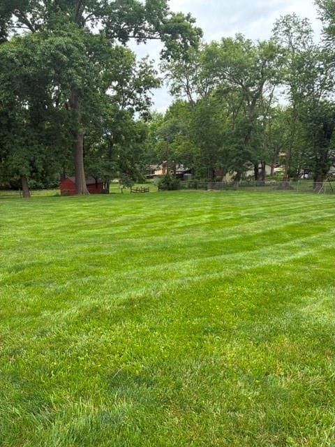 6108 NW KLAMM Drive — photo 2