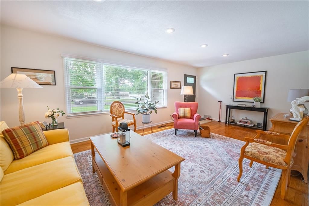 6108 NW KLAMM Drive — photo 6