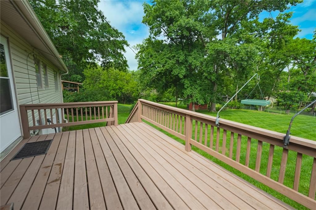 6108 NW KLAMM Drive — photo 25