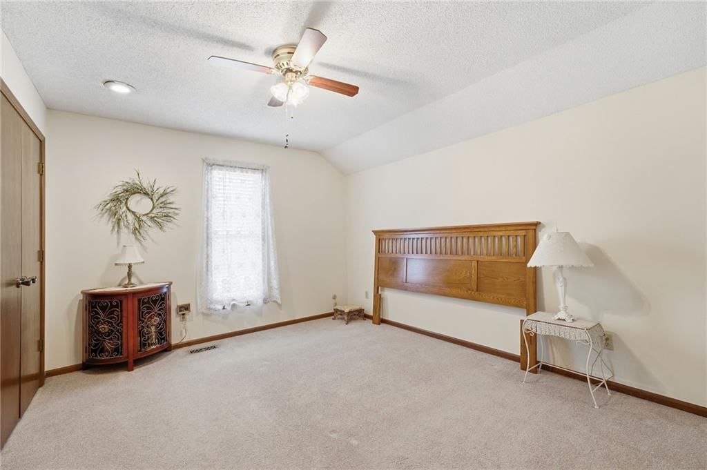 1153 E Frontier Lane — photo 16