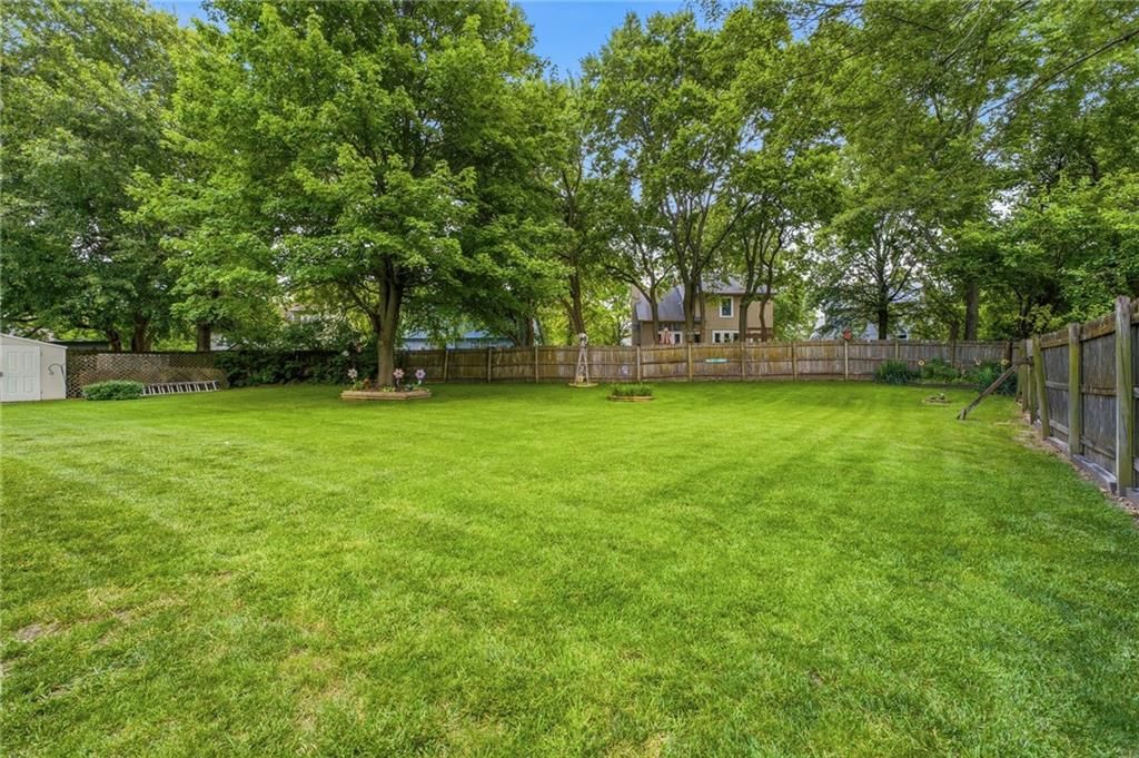 1153 E Frontier Lane — photo 31
