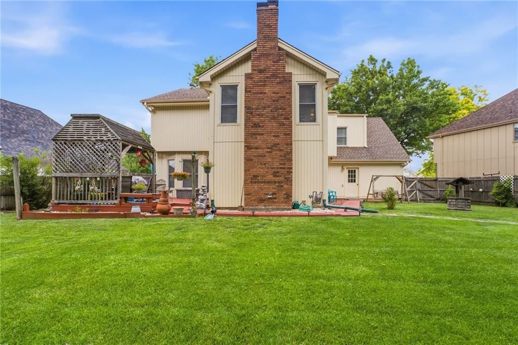 1153 E Frontier Lane — photo 32