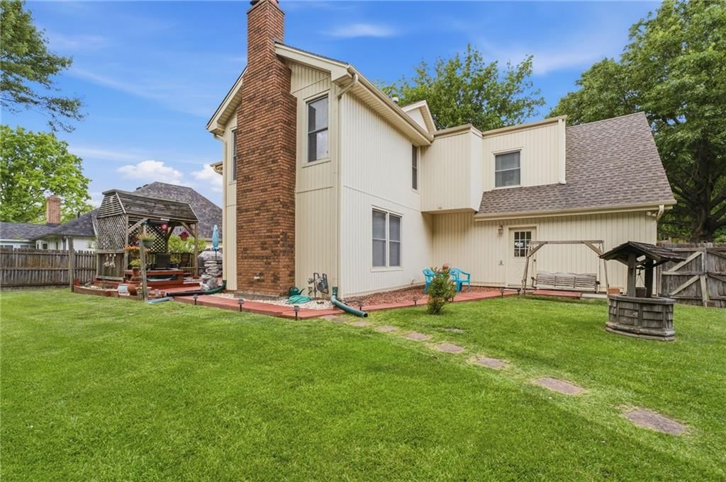 1153 E Frontier Lane — photo 33