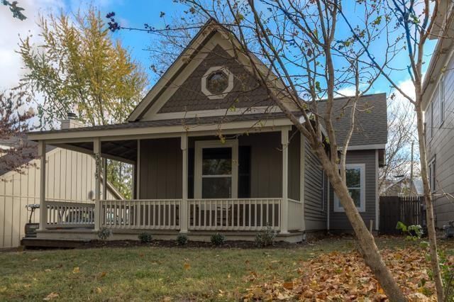 3915 Terrace Street — photo 1