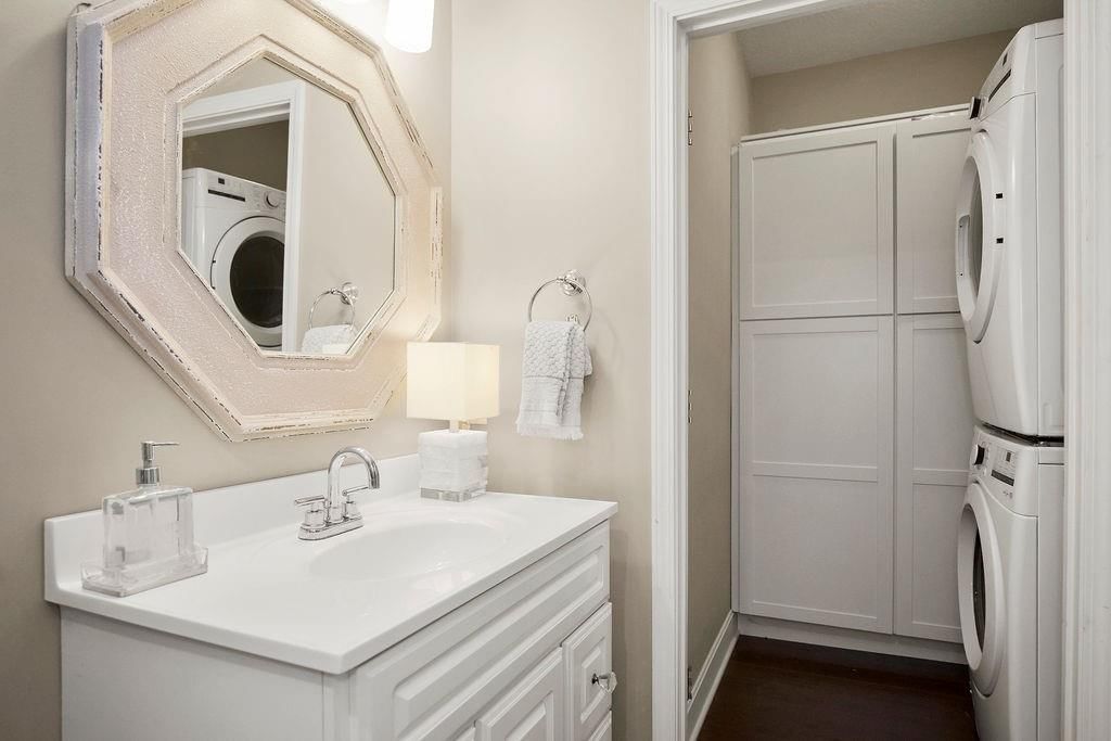 3915 Terrace Street — photo 13