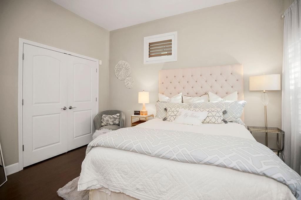 3915 Terrace Street — photo 17