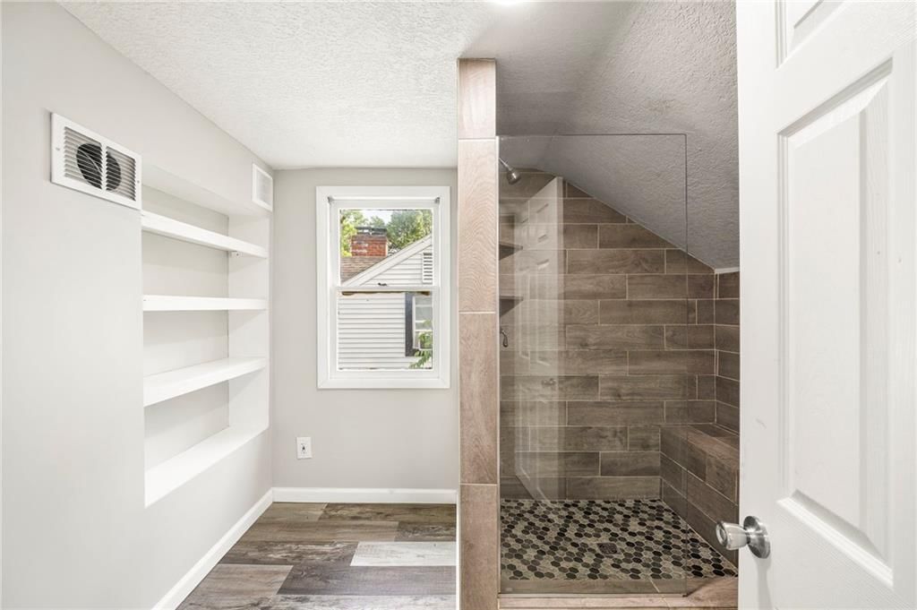 7426 Olive Street — photo 35
