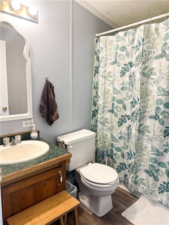 816 McGowan Street — photo 17