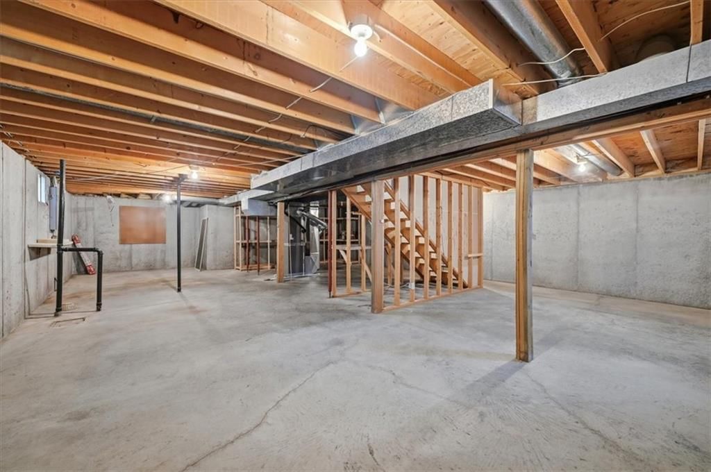 1208 Tanglewood Street — photo 30