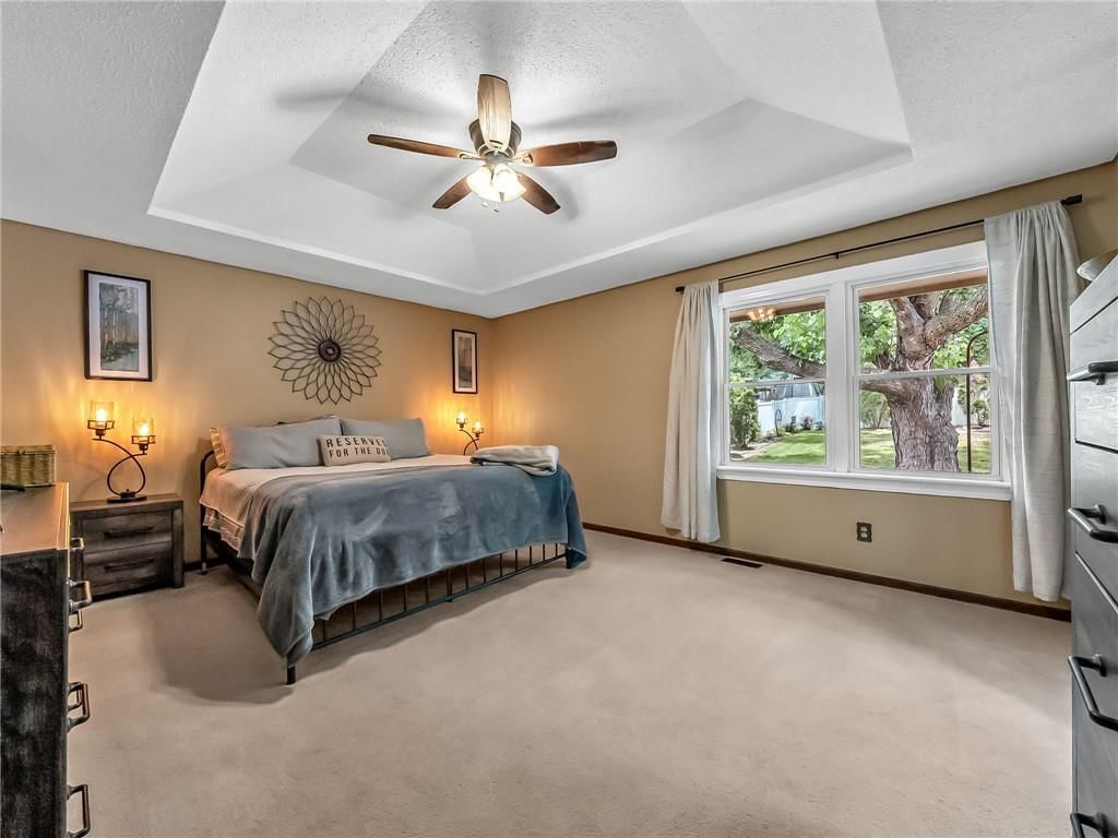 3137 Lakeview Circle — photo 16