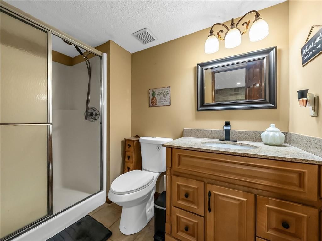 3137 Lakeview Circle — photo 20