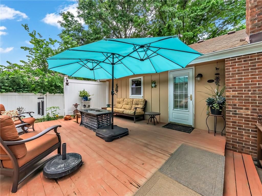 3137 Lakeview Circle — photo 27
