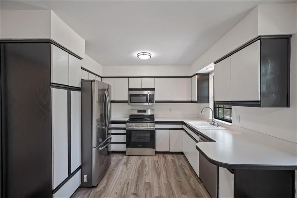 10130 Locust Street — photo 15