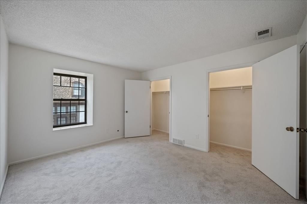 10130 Locust Street — photo 21