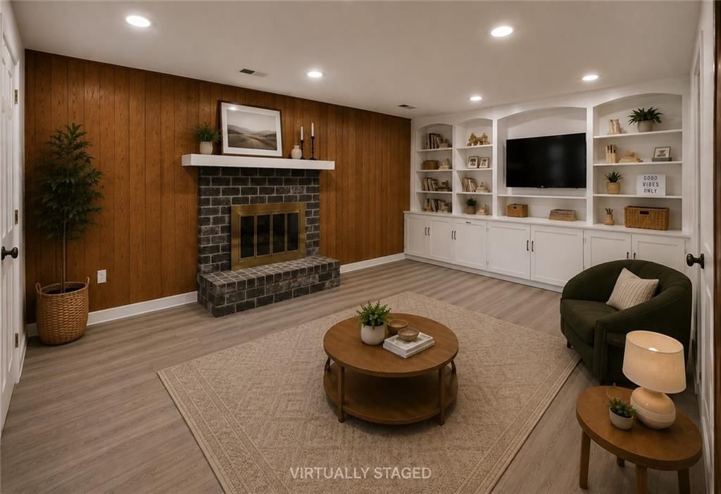 10130 Locust Street — photo 27