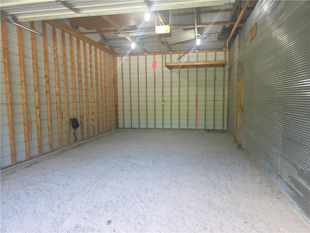 22898 Valley Road — photo 19
