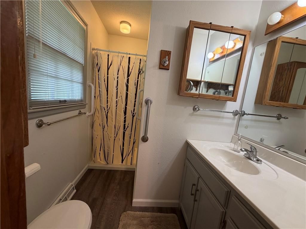 1712 S Holbrook Street — photo 15