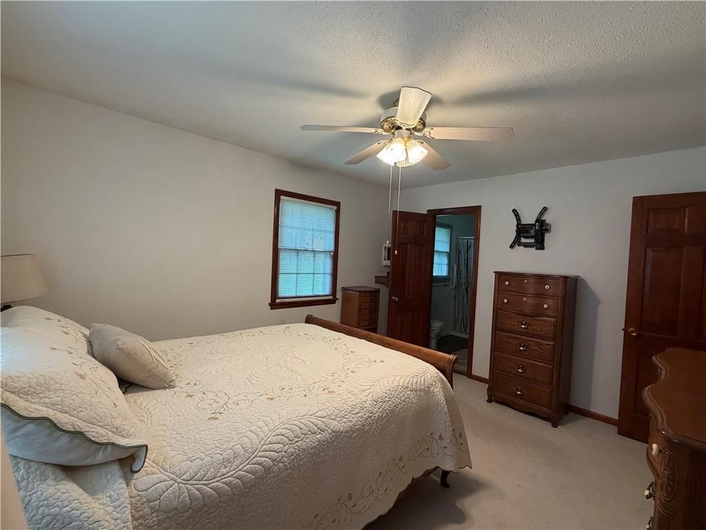 1712 S Holbrook Street — photo 18