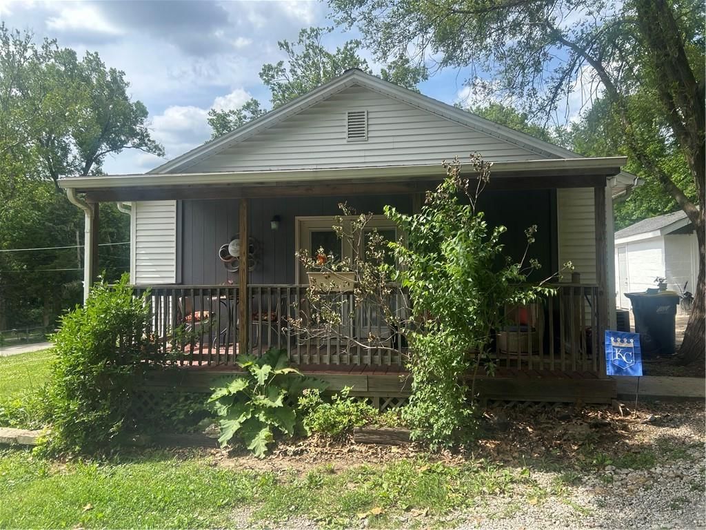 5507 NW Venetian Drive — photo 2