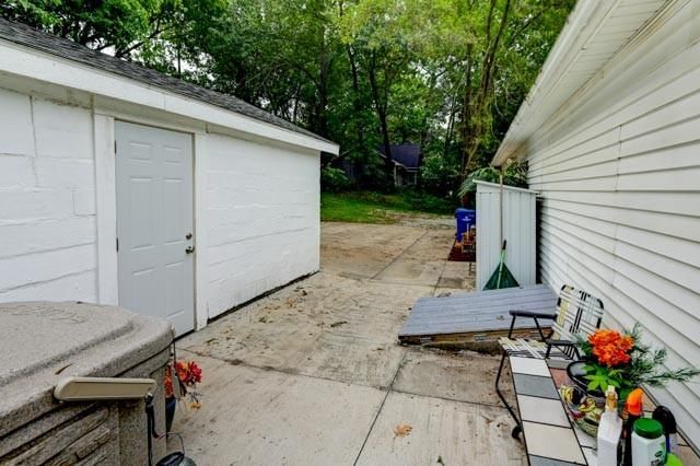 5507 NW Venetian Drive — photo 32