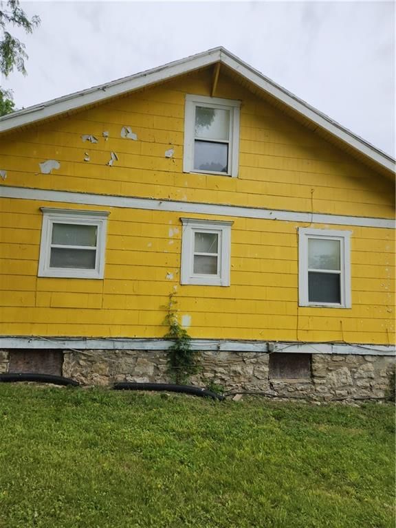 3908 Jackson Avenue — photo 3