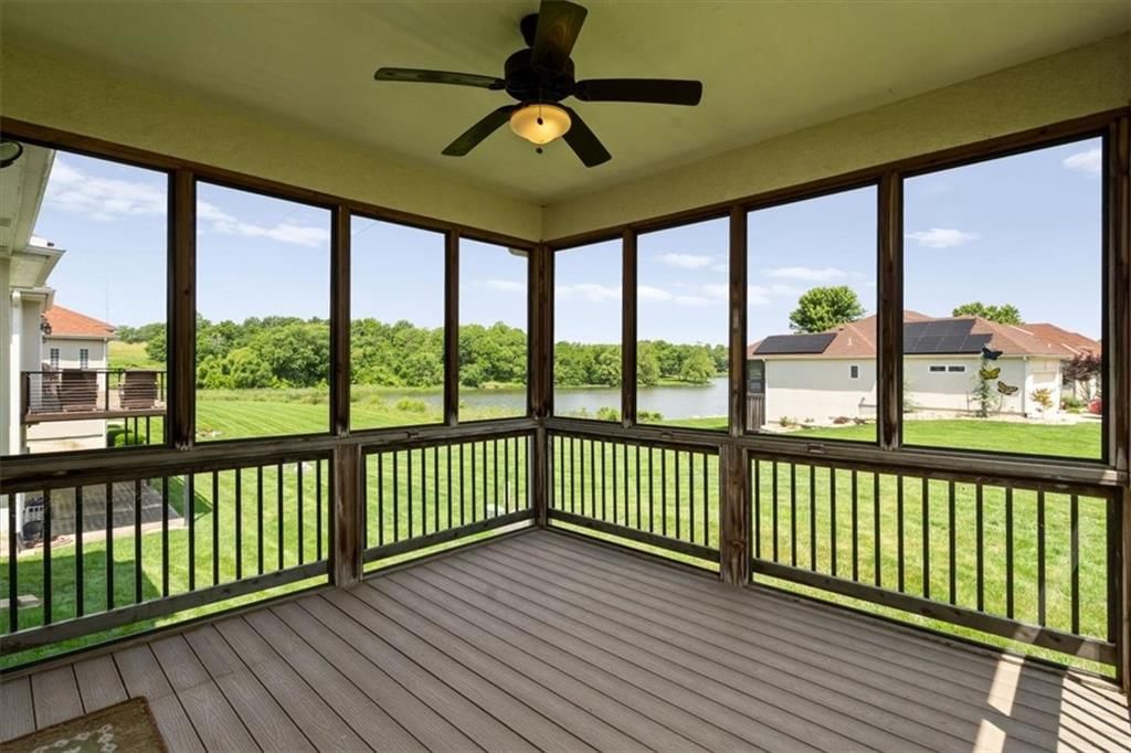 1348 NE Timbercreek Drive — photo 8