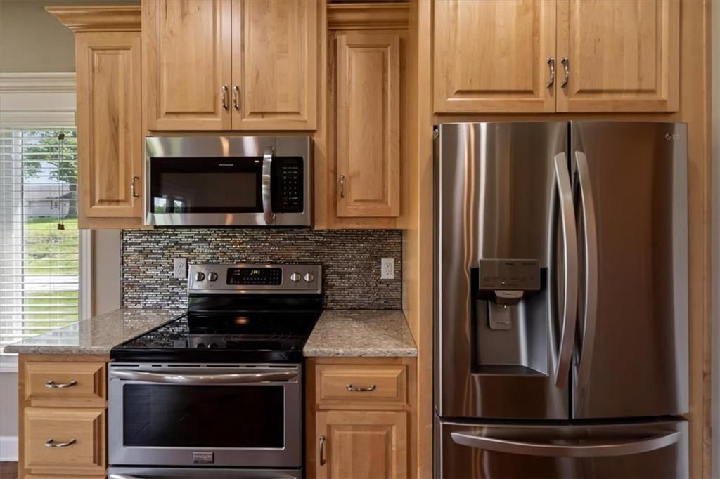 1348 NE Timbercreek Drive — photo 14