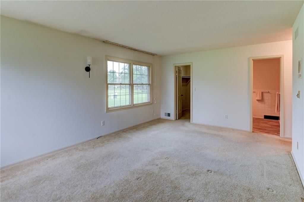 917 Country Club Drive — photo 40