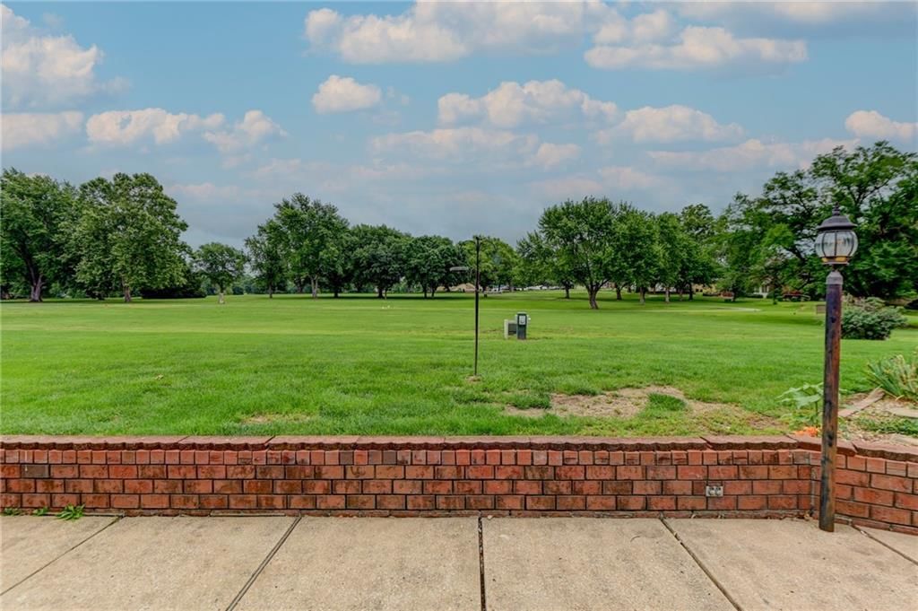 917 Country Club Drive — photo 55
