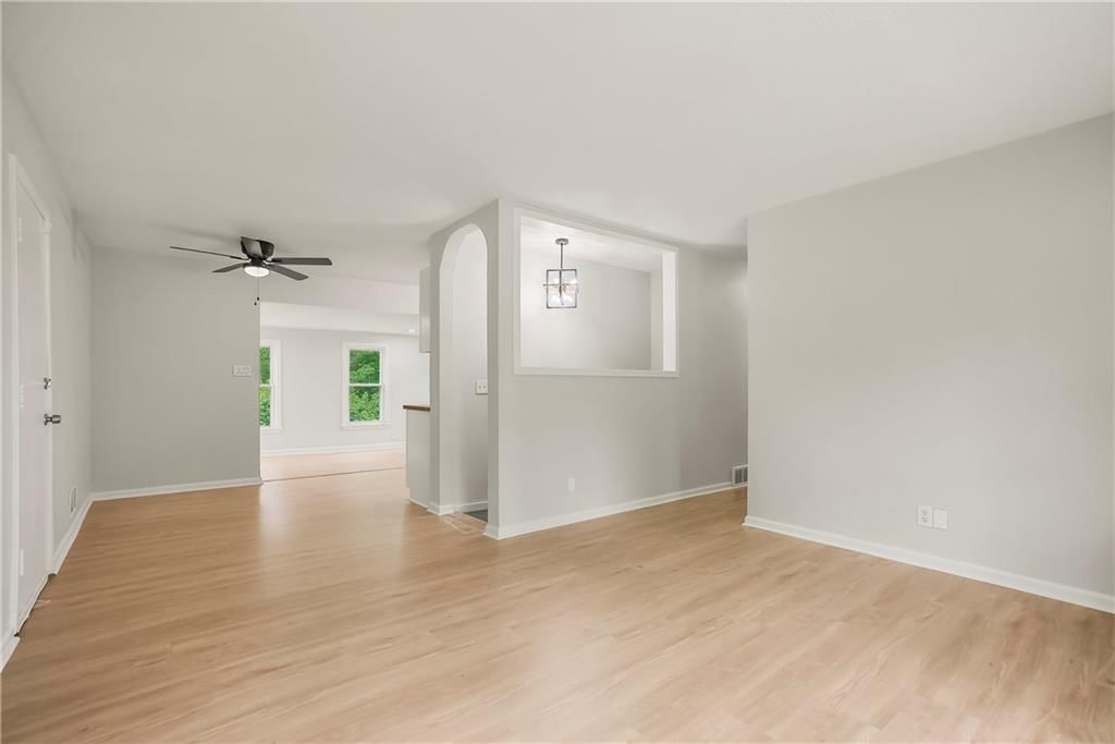 4742 Norton Circle — photo 2